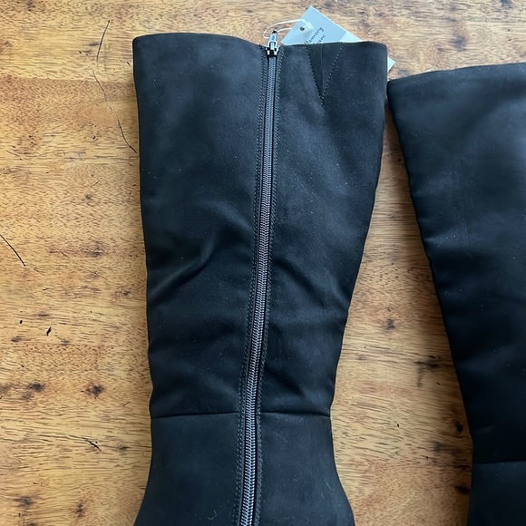 New! Women’s Tay Tall Dress Boots - Picture 3 of 7